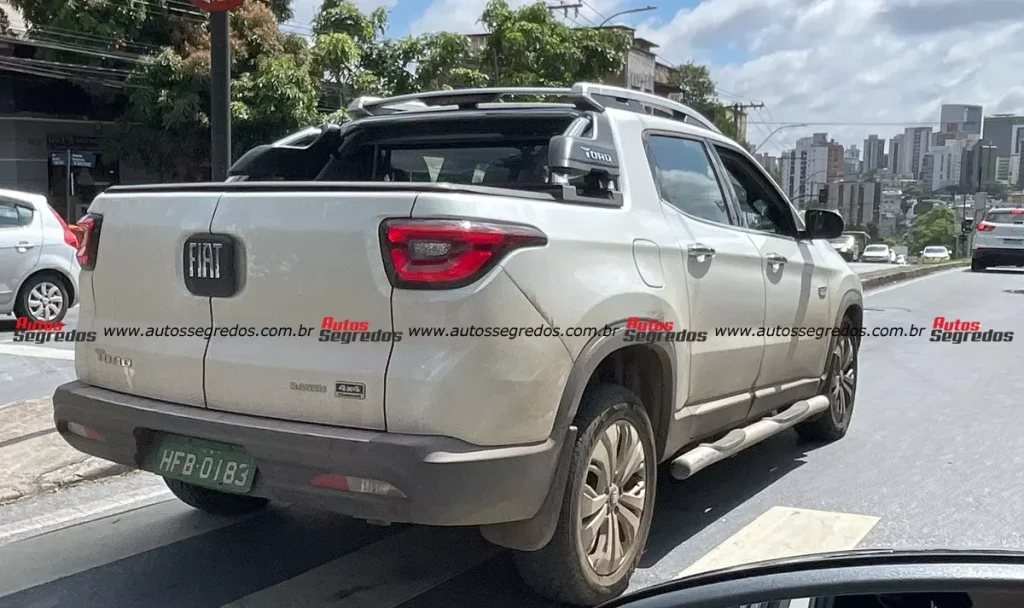Flagra Fiat Toro Ranch 2025 motor 2.2 turbodiesel