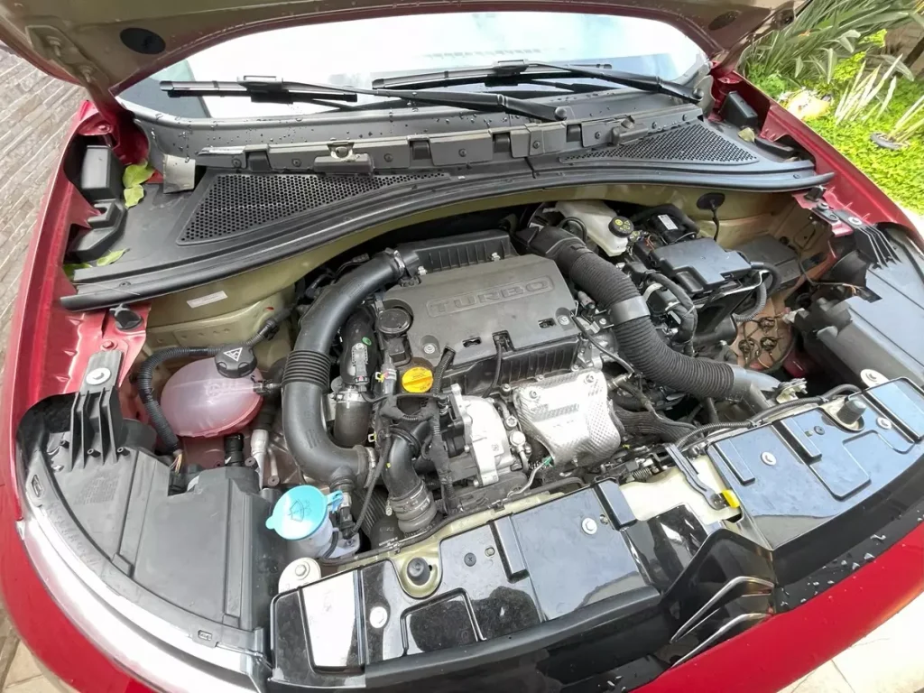  Citroën Basalt Shine Turbo 200 CVT 2025