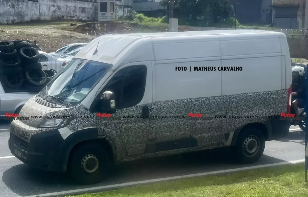 Flagra Fiat Ducato com câmbio automático de nove marchas da Toro