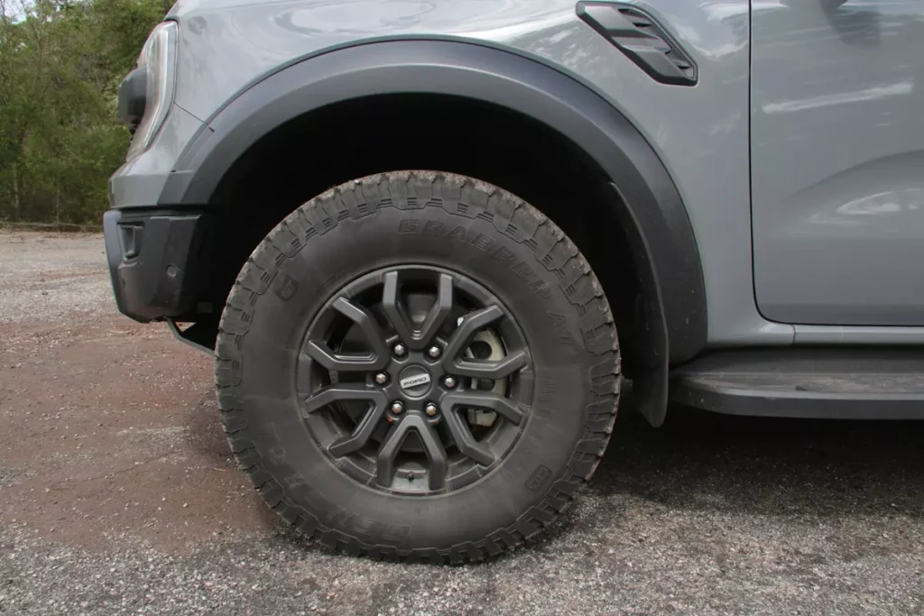 roda de liga da Ford Ranger Raptor 3.0 V6 Bi-turbo