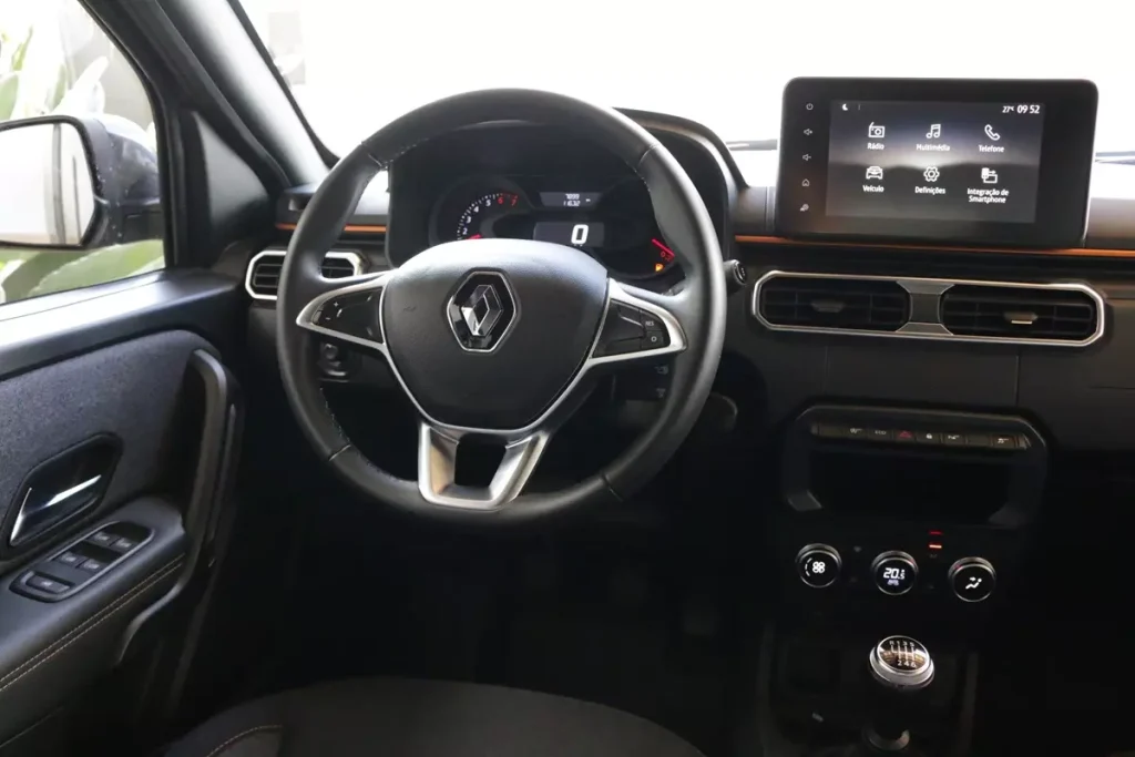 painel da Renault Oroch Iconic 1.6 SCe Manual 2025  
