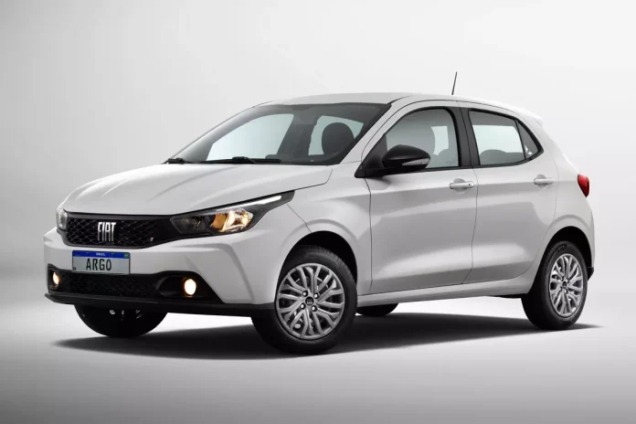 Fiat Argo Drive 1.0 Manual de frente na cor Branco Banchisa