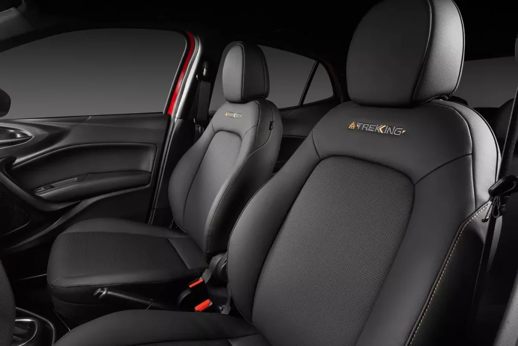 Fiat Argo Trekking CVT 2026  