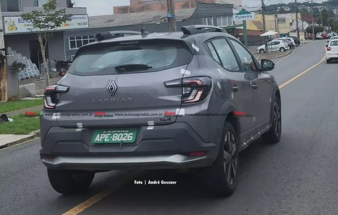 Flagra Renault Kardian Iconic 2026