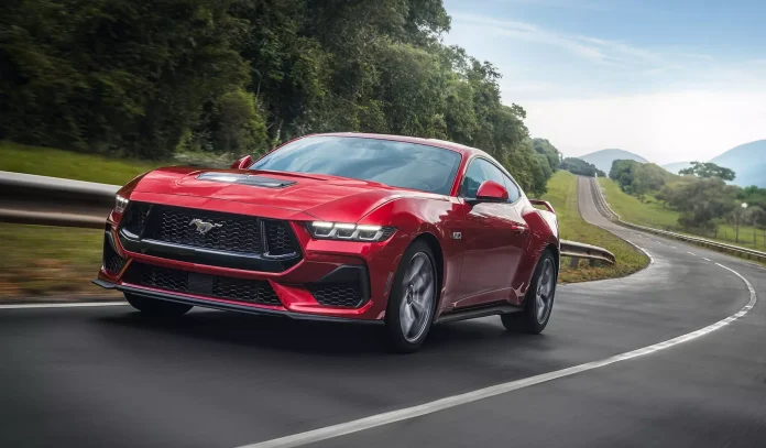Mustang celebra 61 anos na liderança como esportivo mais vendido do mundo