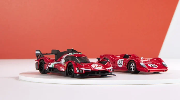 Hot Wheels x Ferrari Heritage Set (1) Hot Wheels x Ferrari Heritage Set (1)