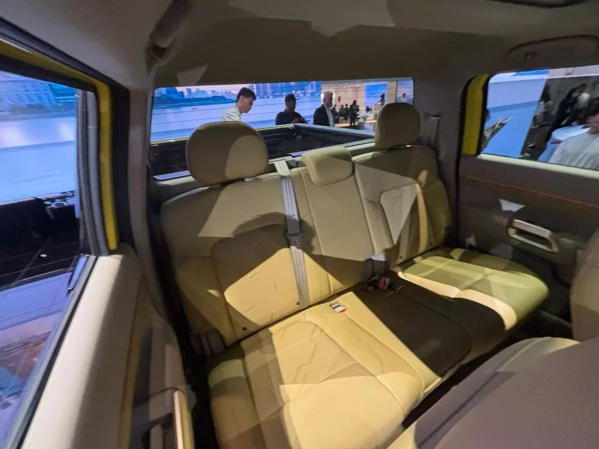 banco traseiro da Nova Nissan Frontier 2026  