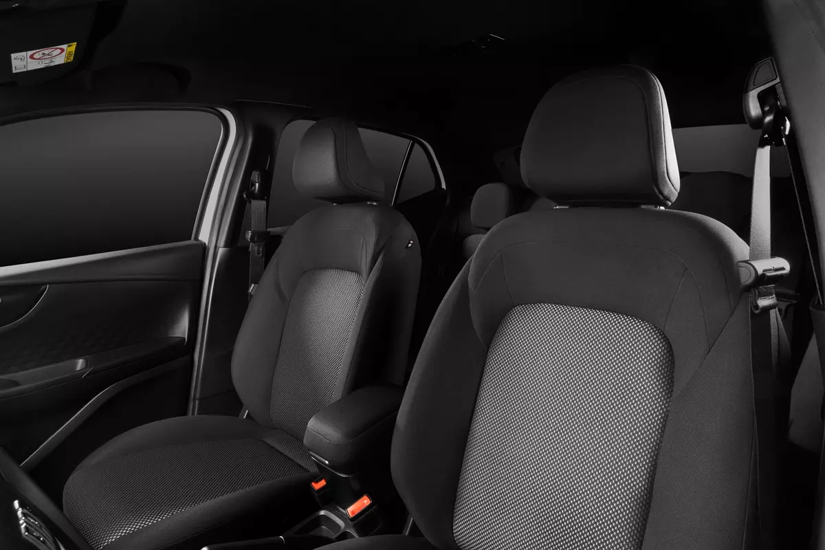 bancos dianteiros do Fiat Pulse Drive CVT 2026 