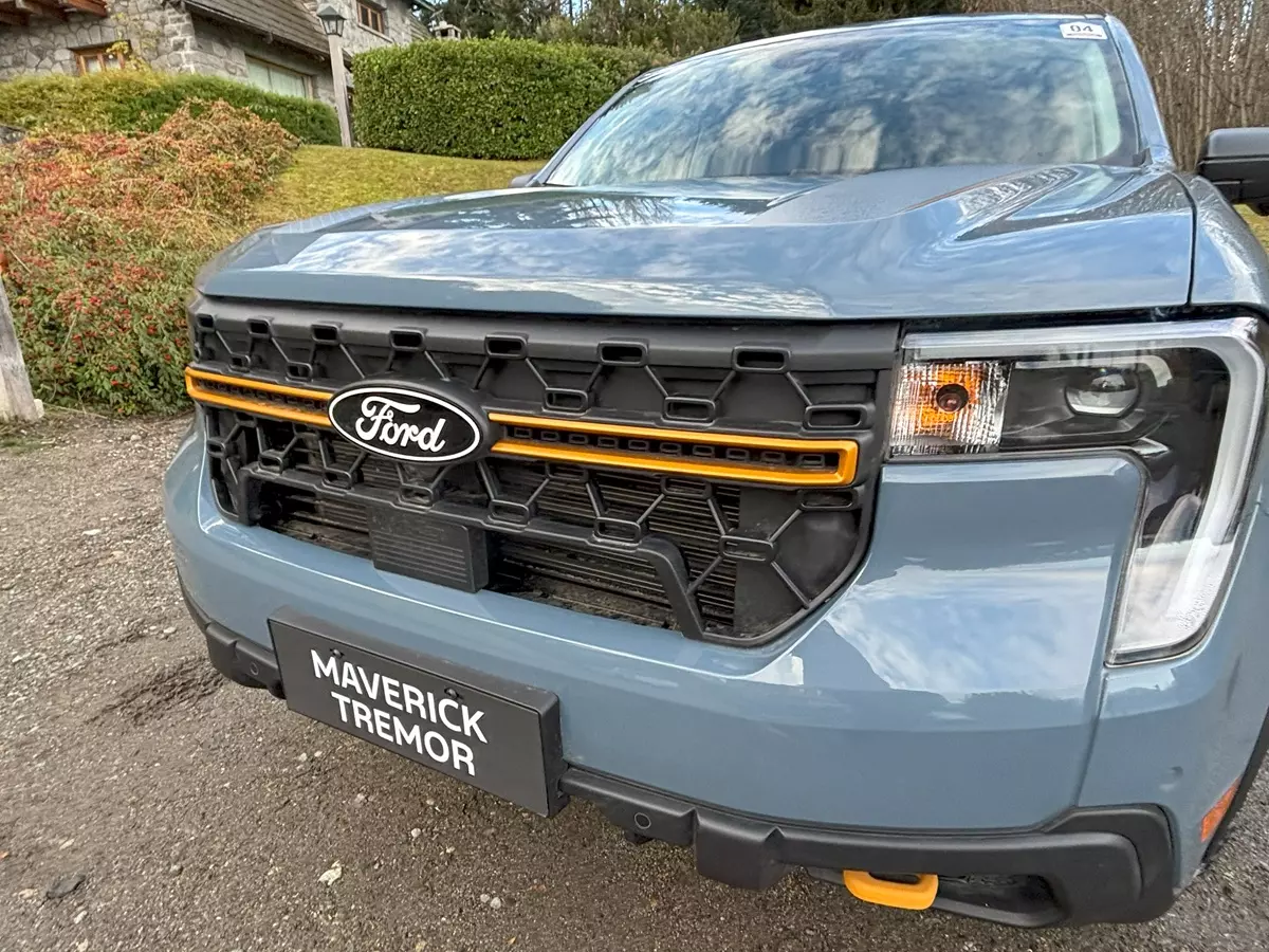 grade da Nova Ford Maverick Tremor 2025  