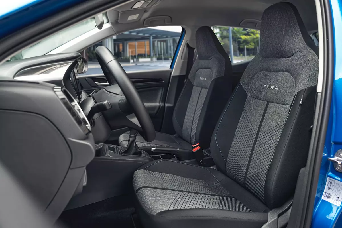 Bancos dianteiros do Novo VW Tera 170 TSI 2026  