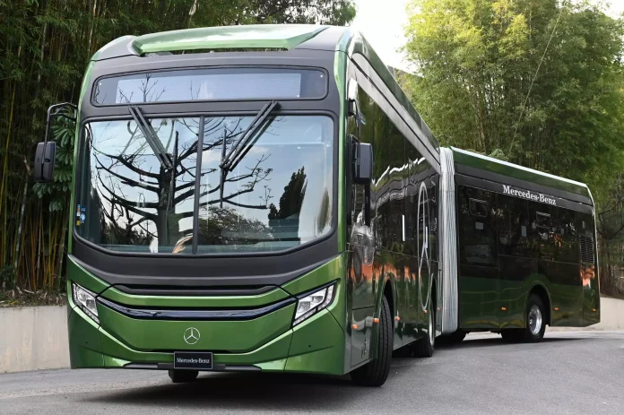 Ônibus elétrico articulado eO500UA iniciará, ainda este ano, testes em ruas e no Centro de Testes Veiculares de Iracemápolis