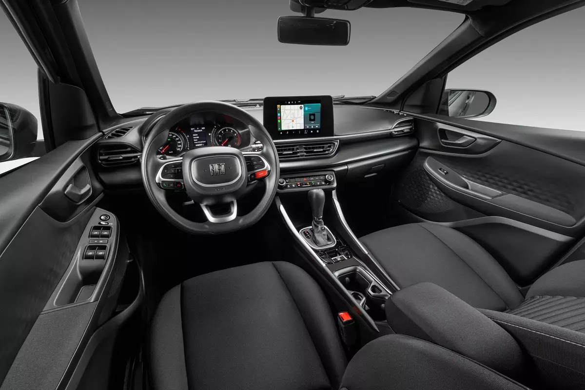 painel do Fiat Fastback Turbo 200 CVT 2026  