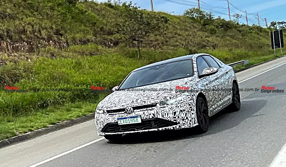 Flagra VW Jetta GLI 2025