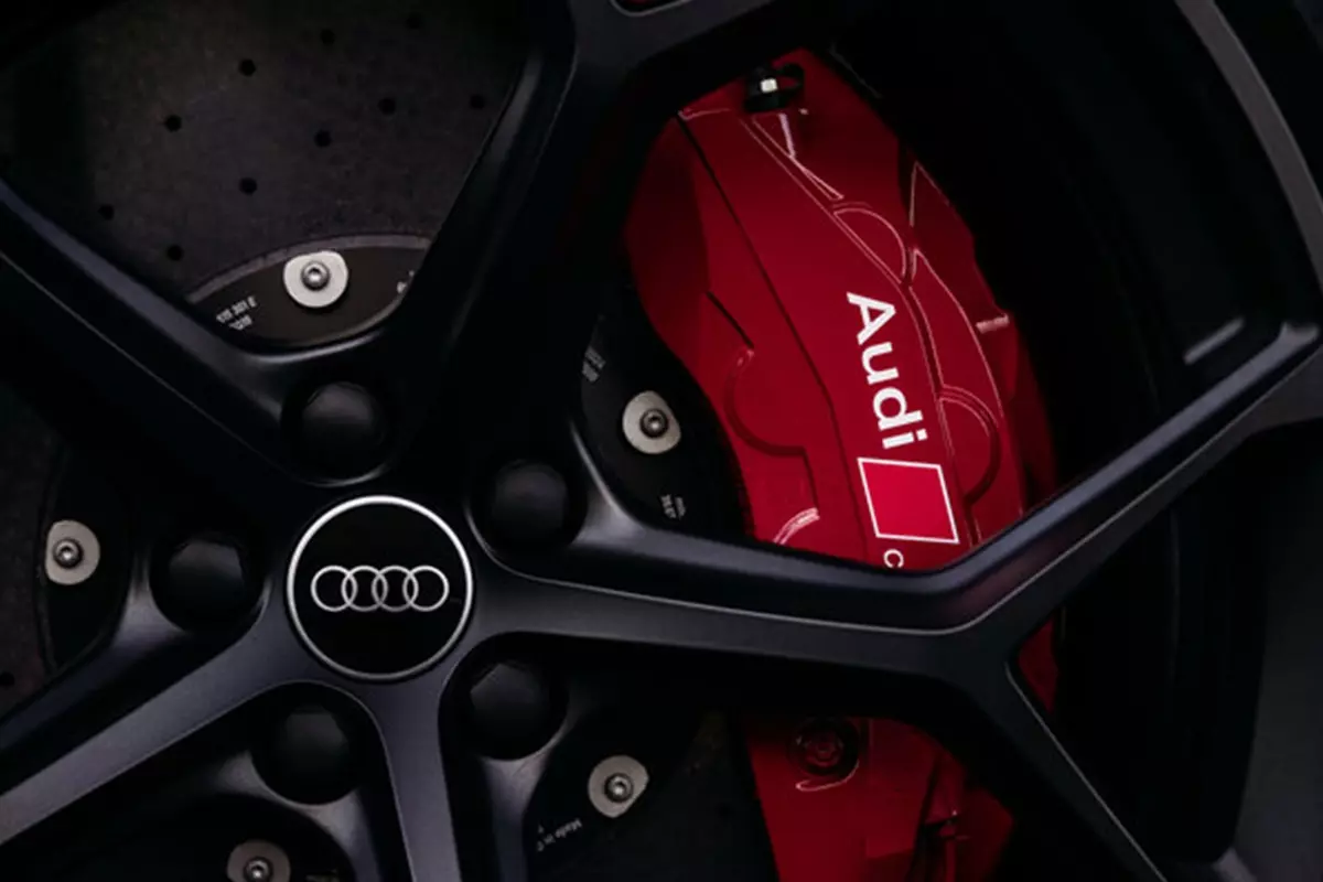 sistema de freios do Novo Audi RSQ8 Performance 2025 v 