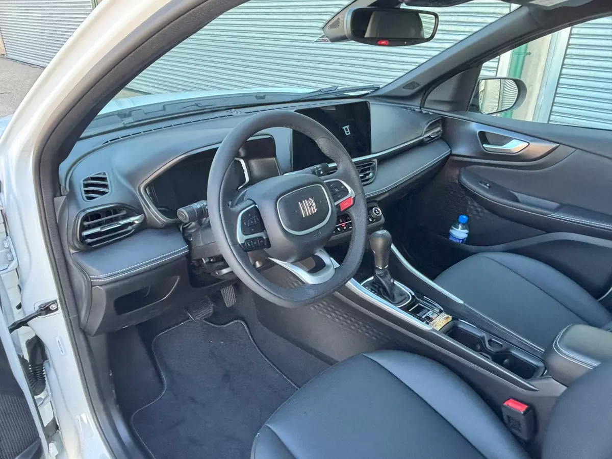 painel do Fiat Fastbabck Impetus T200 Hybrid 2026
