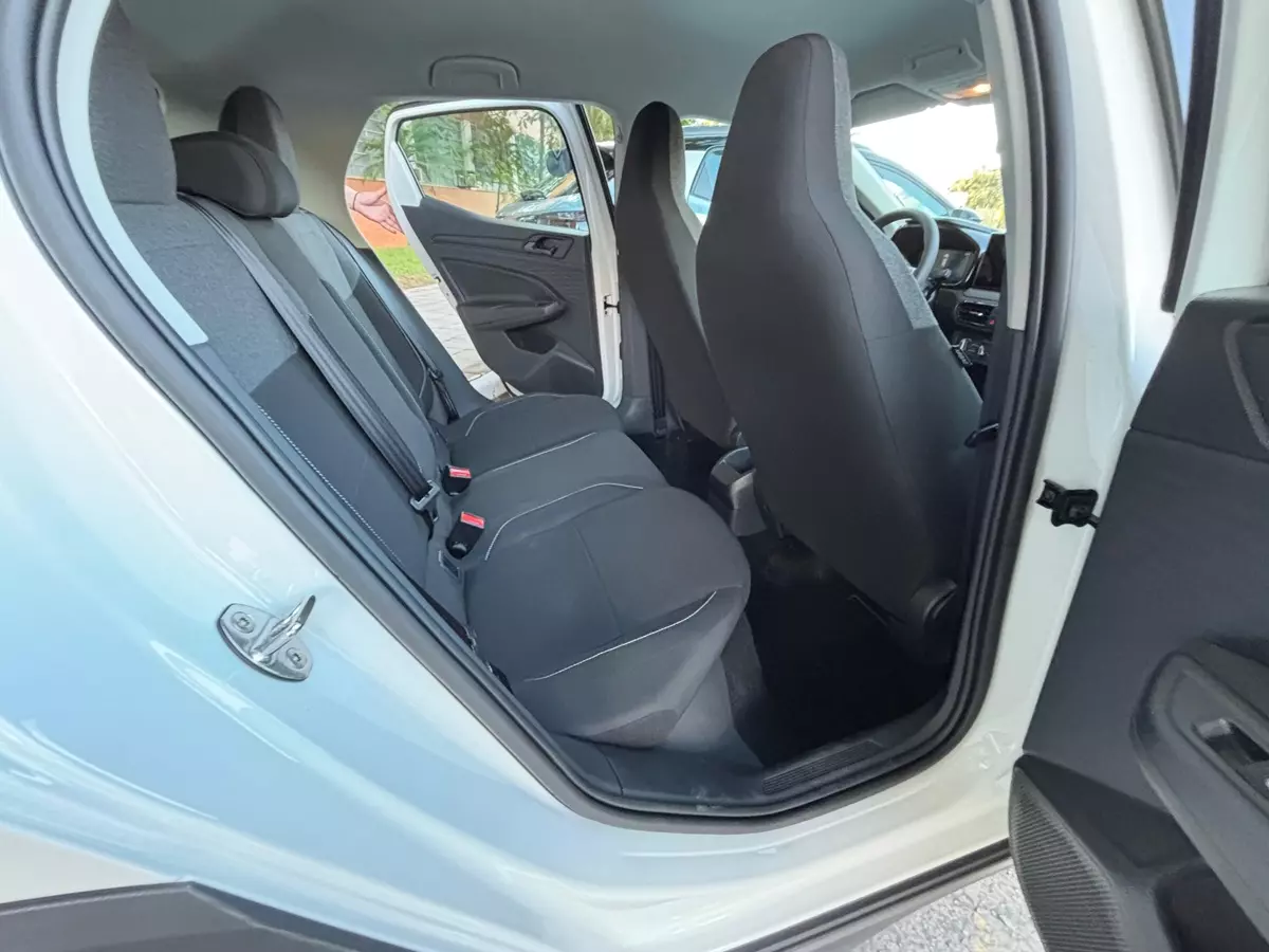 banco traseiro do VW Tera 1.0 MPI 2026 
