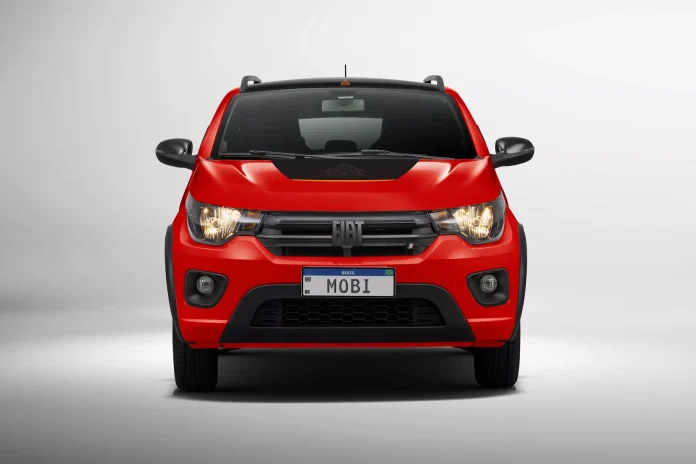Fiat Mobi Trekking 2026 de frente na cor vermelha