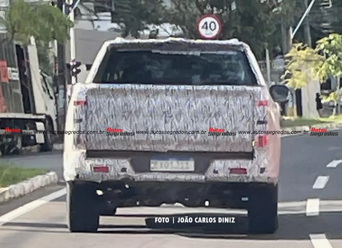 Flagra nova VW Amarok 2027 