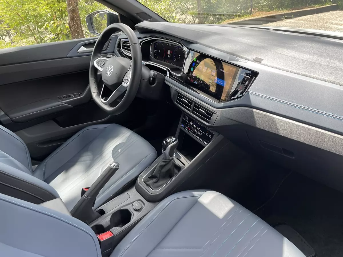 Painel do VW Nivus Highline Outfit 2026