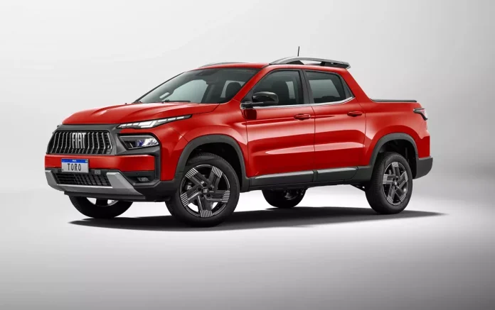 Fiat Toro Volcano 2026 de frente na cor vermelha