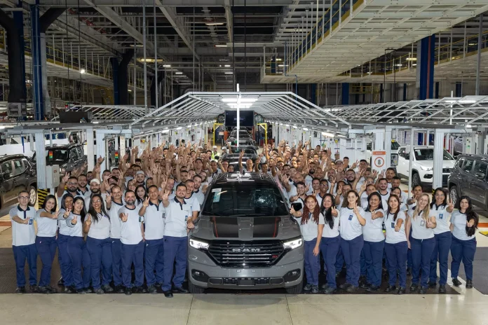 Fábrica localizada em Pernambuco é uma das mais modernas e sustentáveis da Stellantis no mundo e produz cinco modelos icônicos das marcas Jeep, Fiat e Ram