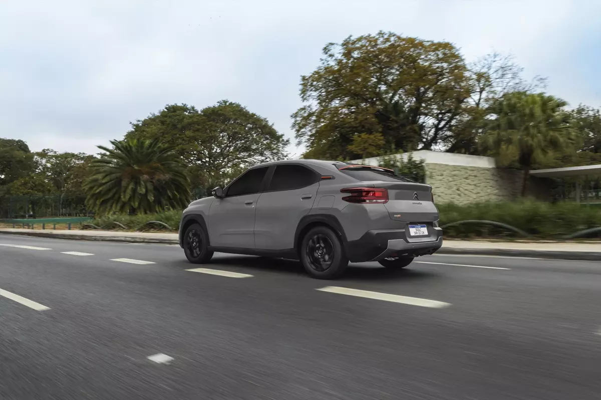 Citroën Basalt Dark Edition Turbo 200 CVT 2026