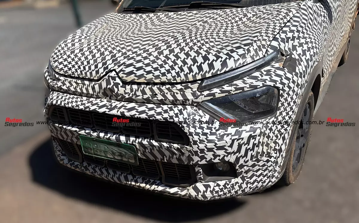 Flagra Citroën Basalt Dark Edition 2027 com sistema híbrido de 12 Volts