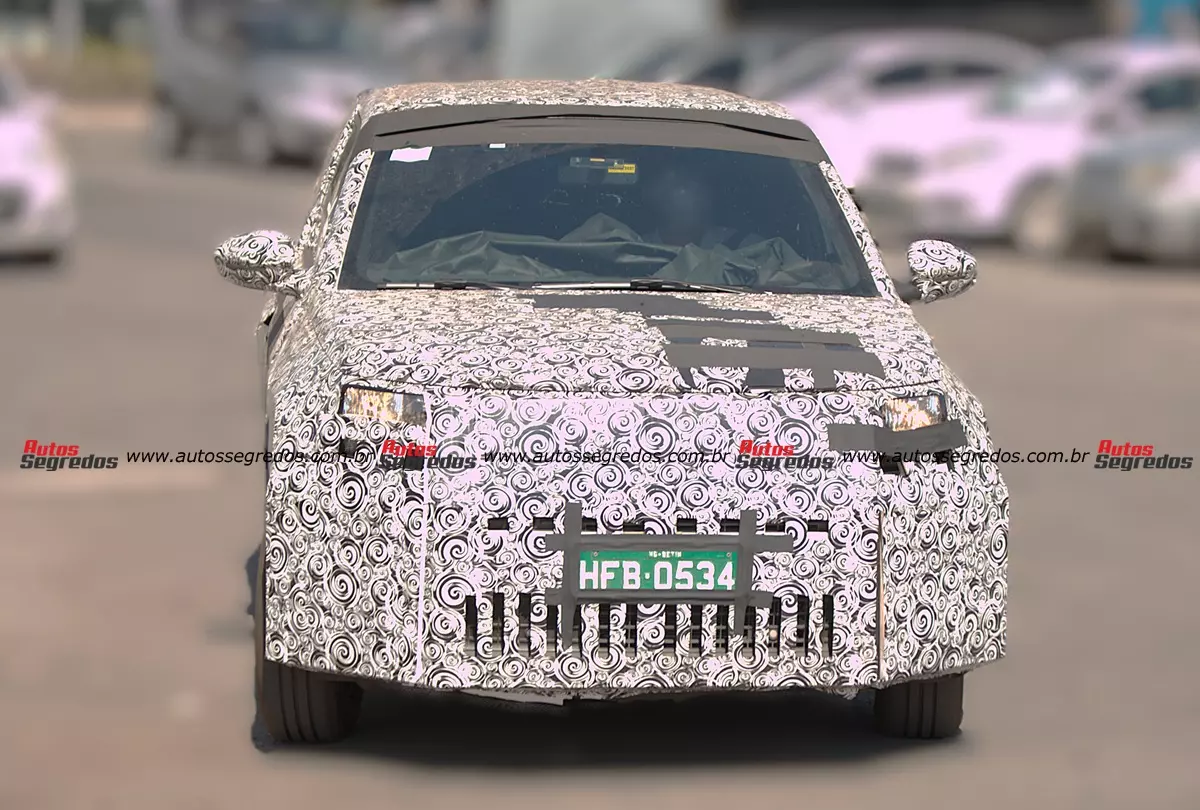Flagra do novo Fiat Grand Panda (Novo Argo) 2027  
