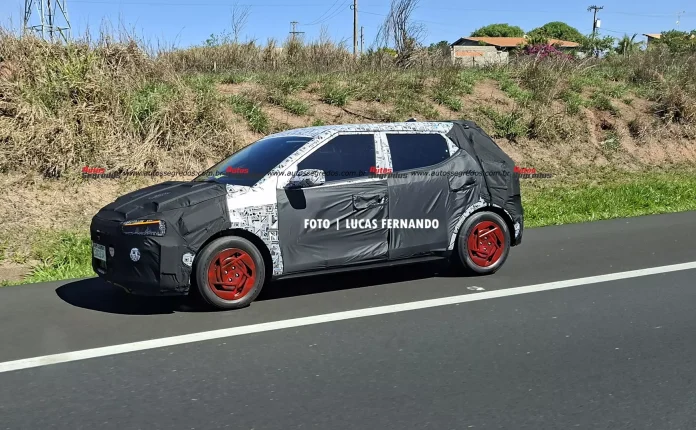 Flagra novo Hyundai HB20 2027
