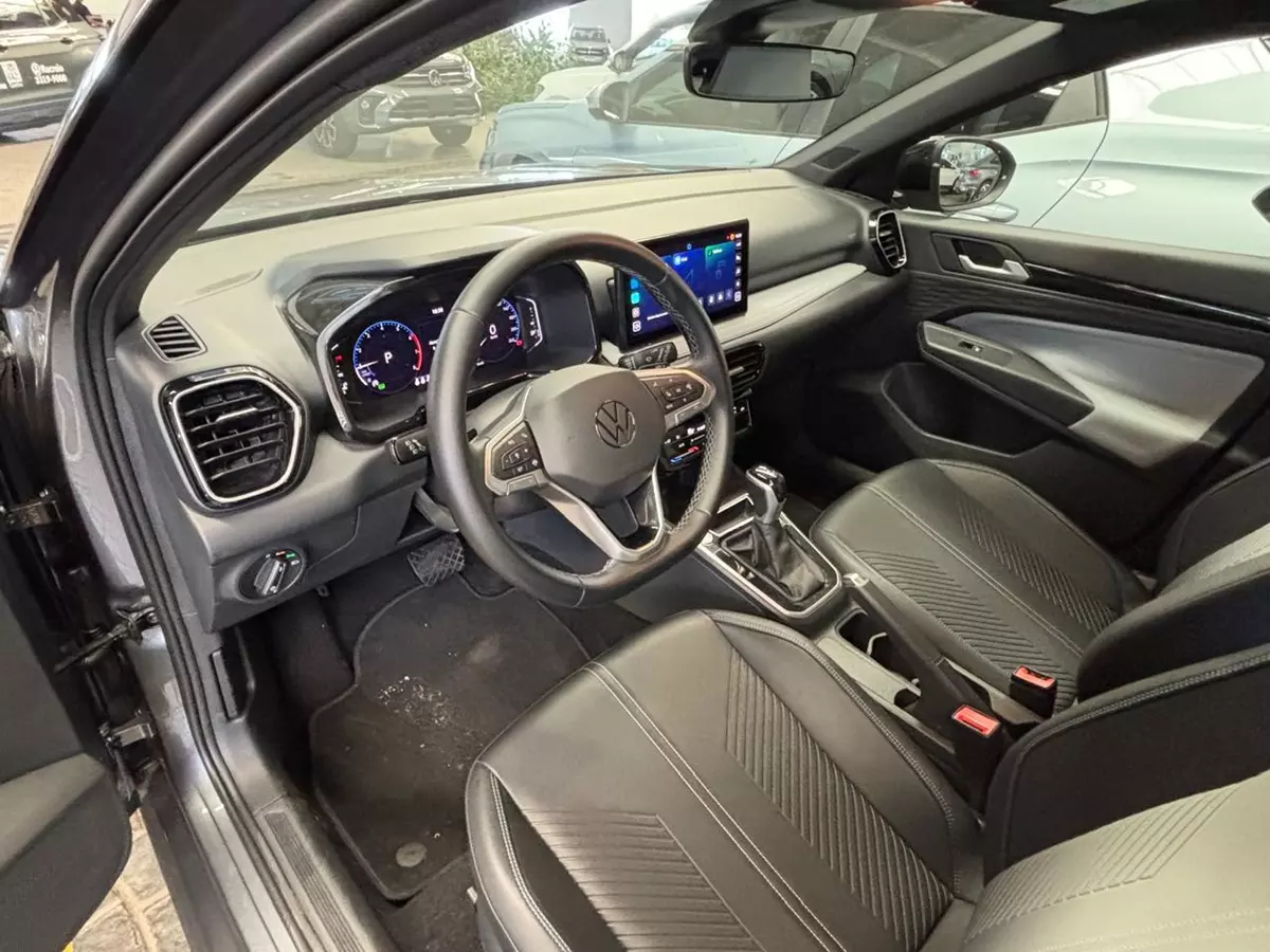 painel do Volkswagen Tera High Outfit 2026  