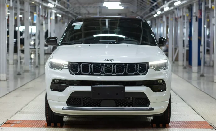 Jeep Compass alcança 600 mil unidades produzidas no Brasil