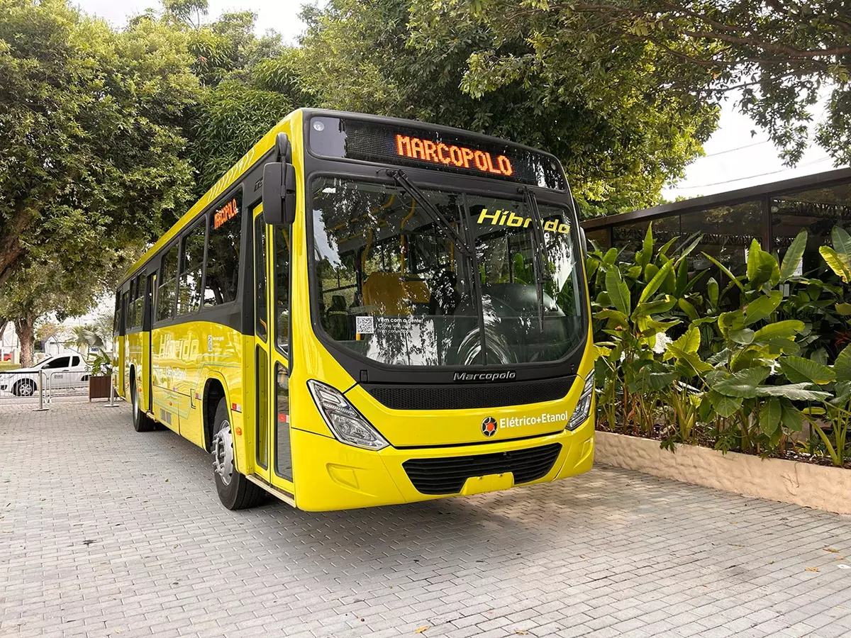 Marcopolo COP30 Protótipo de ônibus urbano híbrido etanol  