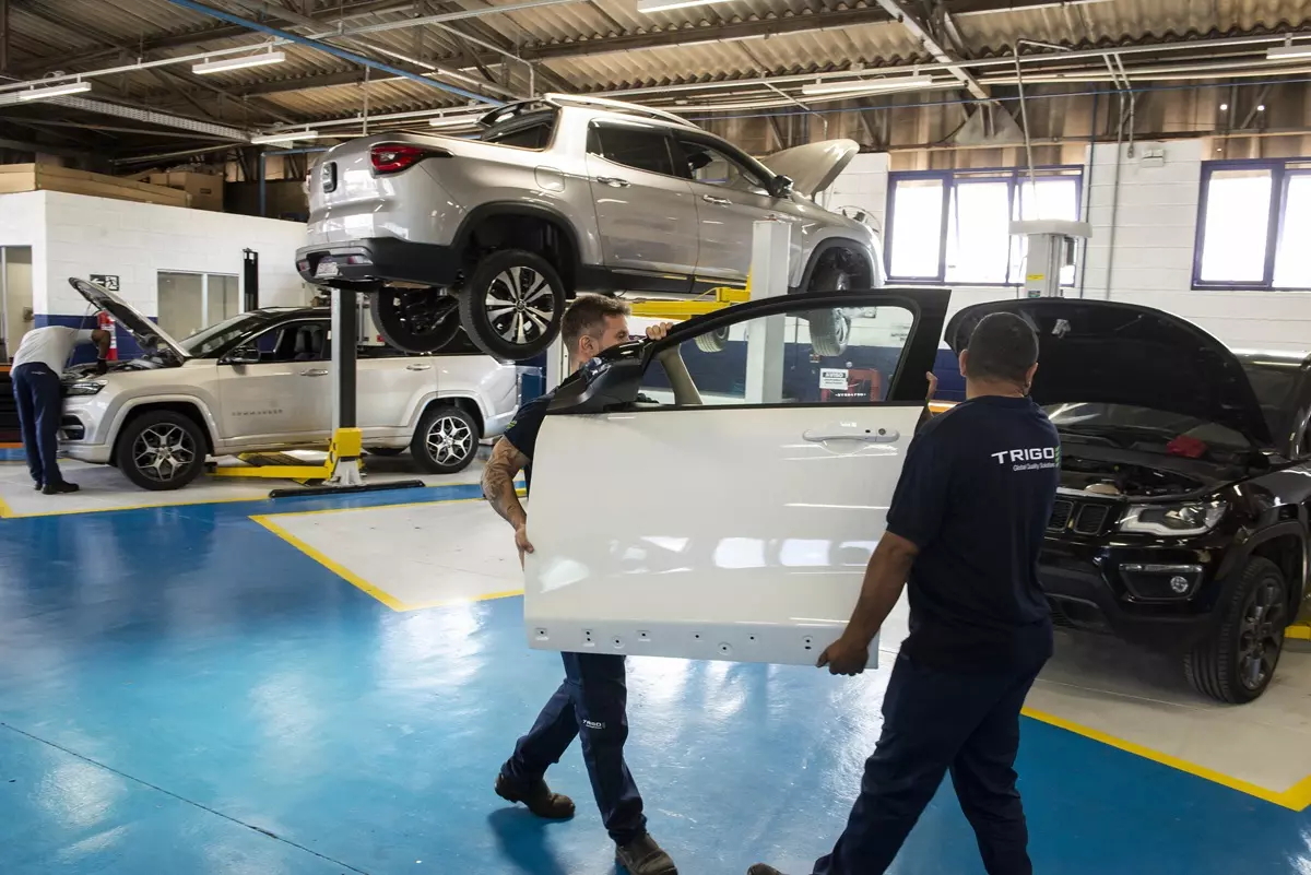 Stellantis aposta na economia circular e dá nova vida a veículos e motores