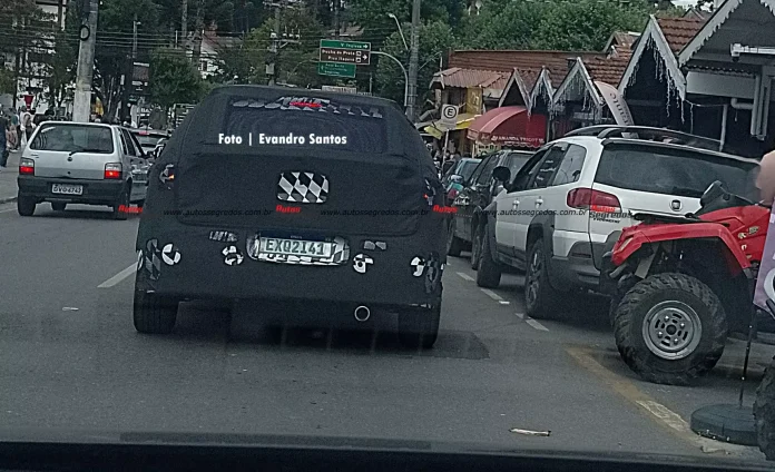 Flagra novo Hyundai HB20 2027