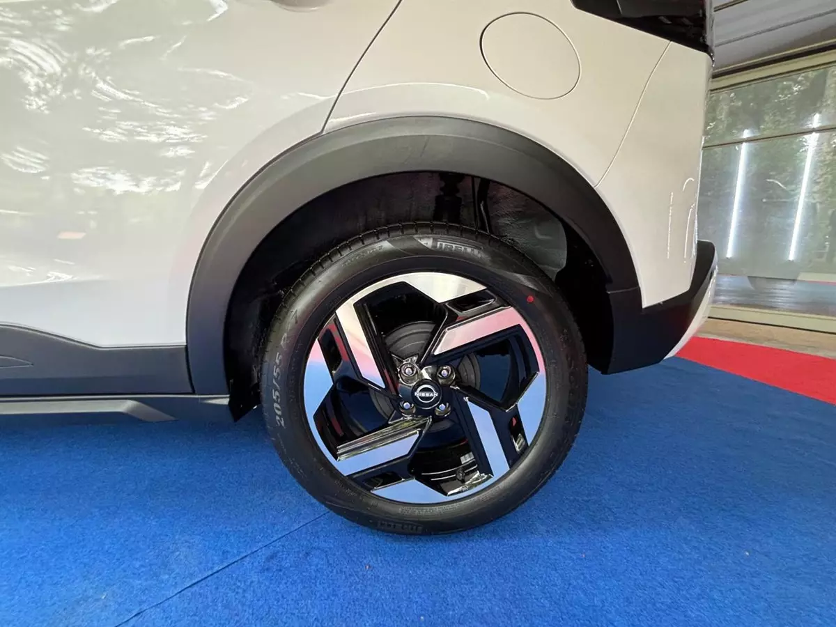 Nissan Kait Exclusive 2026
