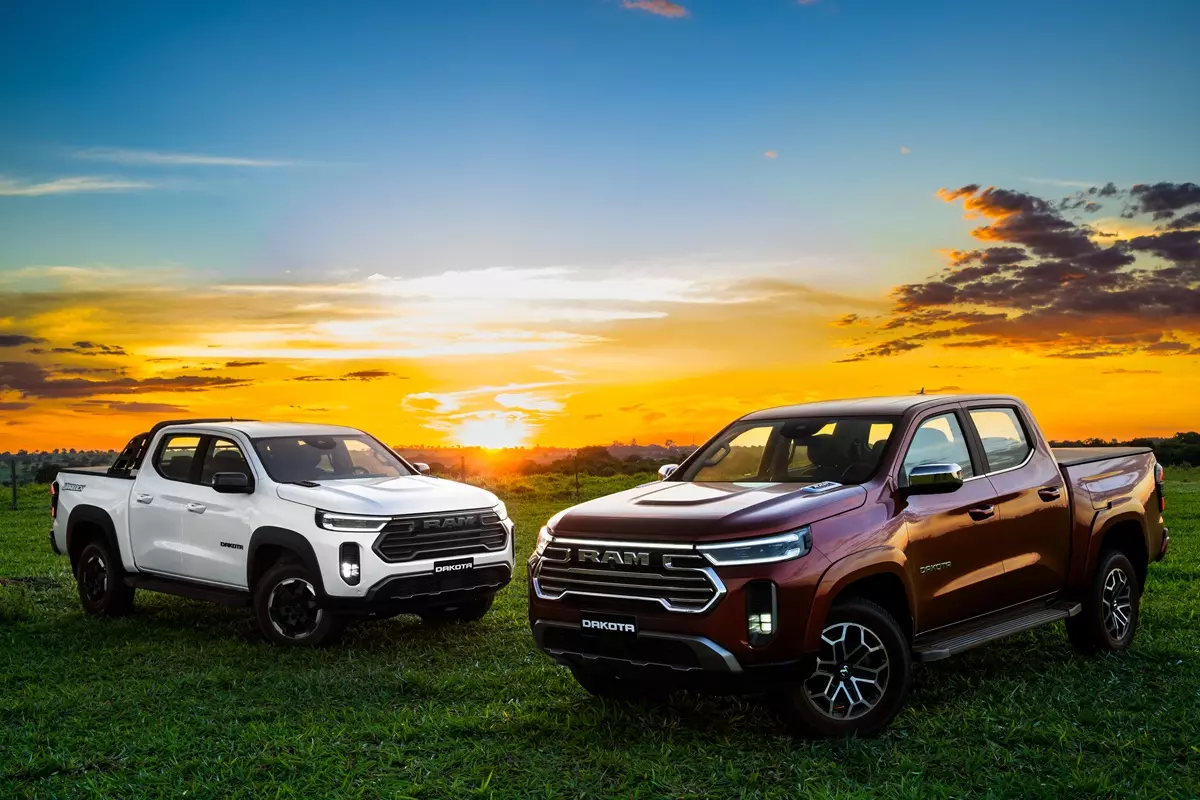 Nova Ram Dakota Laramie e Warlock