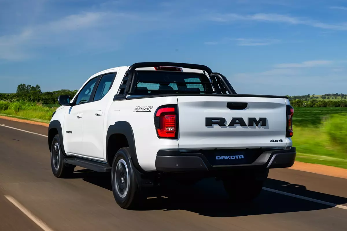 Nova Ram Dakota Warlock 2026 