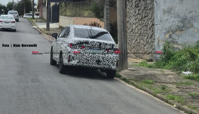 Flagra Honda City 2027 reestilizado