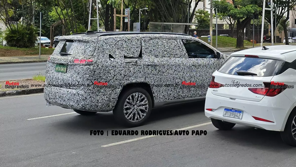 Flagra Jeep Commander MHEV 48 Volts 2027