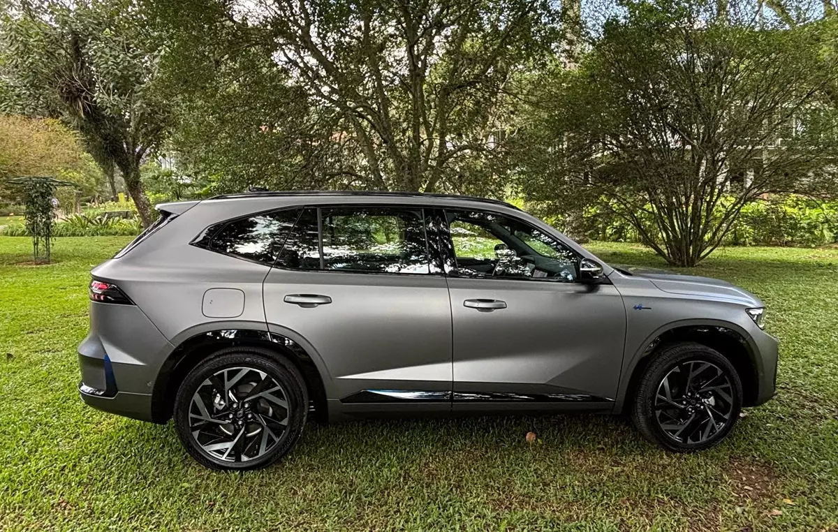 Novo Renault Koleos E-Tech Spirit Alpine 