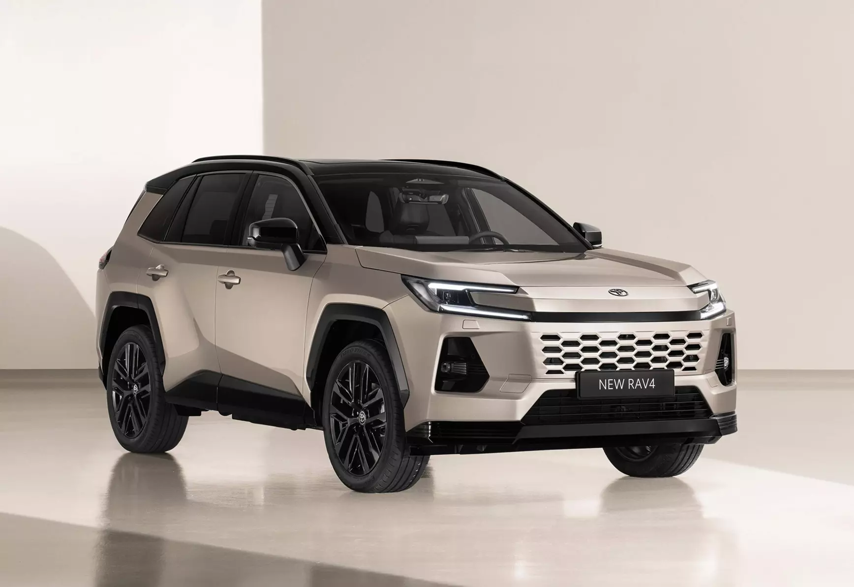  Toyota RAV4 Hybrid Plug-in 2026  