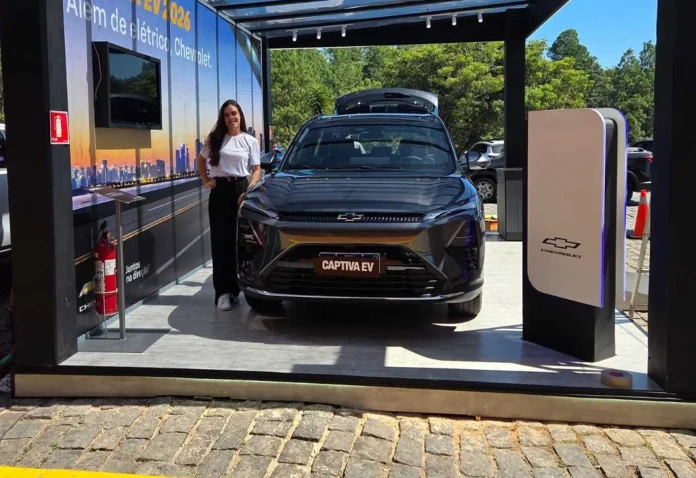 General Motors oferece carregamento gratuito para carros elétricos de todas as marcas
