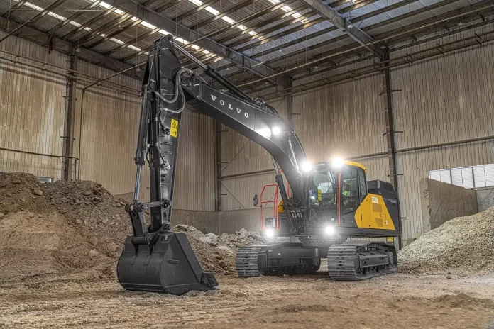 escavadeira elétrica Volvo EC230