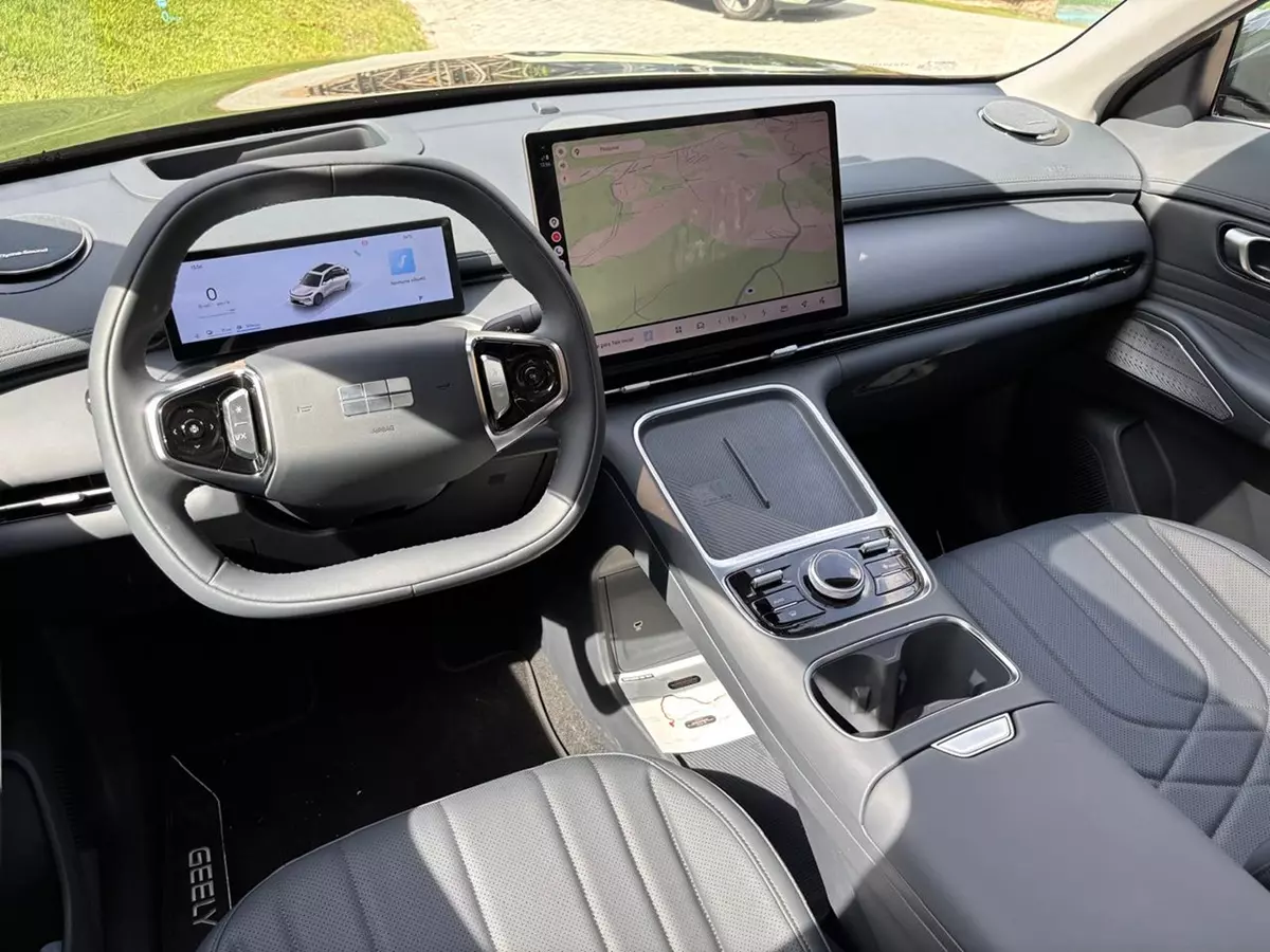 painel do  Geely EX5 EM-I 2027