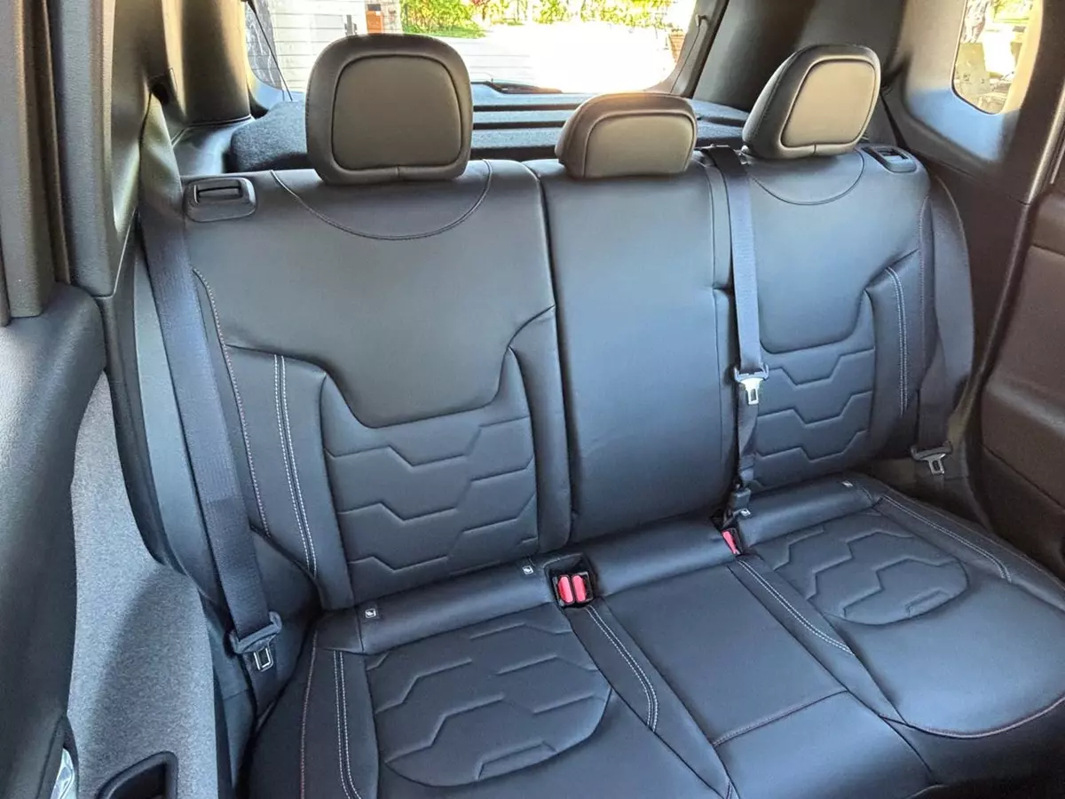 Novo Jeep Renegade Sahara 2027 MHEV 48 Volts