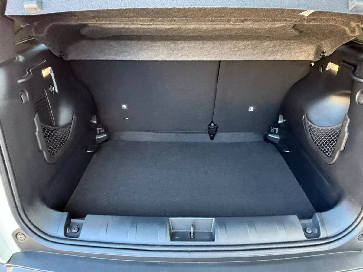 Novo Jeep Renegade Sahara 2027 MHEV 48 Volts